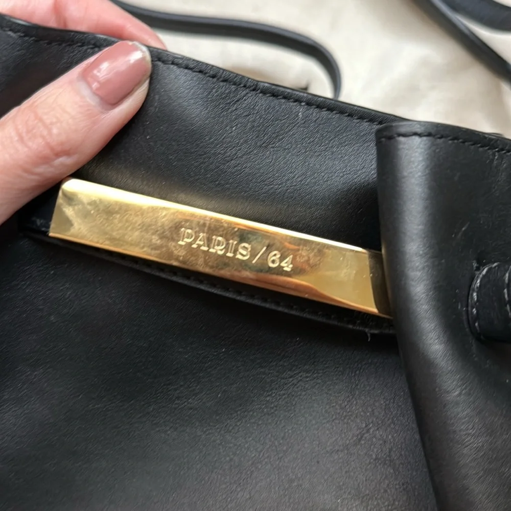 NWT Paris/64 Manhattan Bag with dust bag $570 insane deal. New! - Picture 6 of 9